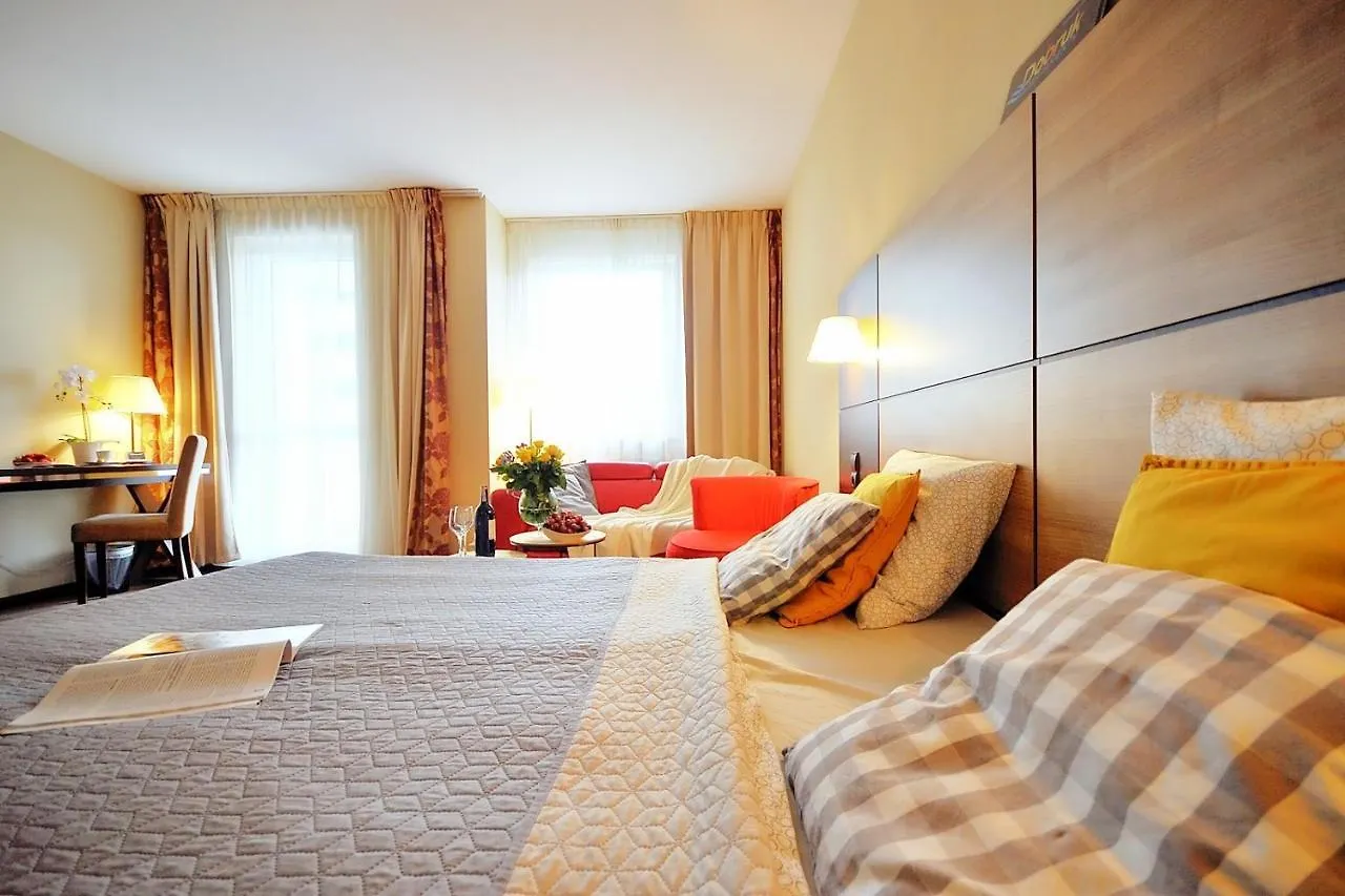 DOBRUK APARTAMENTY DIWA w CZTEROGWIAZDKOWYM HOTELU Kołobrzeg Polska